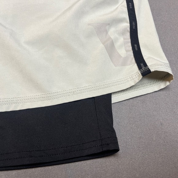 Vuori Other - Vuori Fullerton Shorts 31" Waist (M)  Tan Lightweight Workout